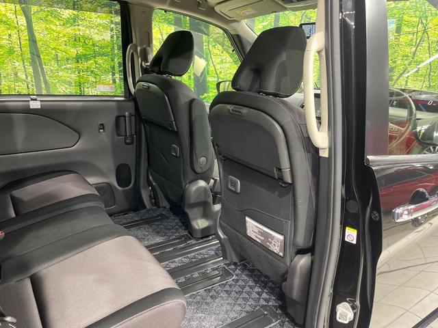 セレナ ハイウェイスター　両側電動スライドドア　後席モニター　純正ＳＤナビ　全周囲カメラ　禁煙車　衝突軽減装置　レーダークルーズ　スマートキー　オートライト　オートエアコン　ＥＴＣ　クリアランスソナー　電動格納ミラー（49枚目）