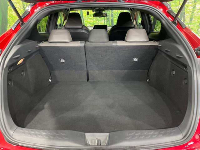 C-HR G 純正8型ナビ付ディスプレイオーディオ バックカメラ 禁煙車 レーダークルーズ ETC 衝突被害軽減装置 ハーフレザーシート ドラレコ コーナーセンサー スマートキー LEDヘッド 純正18インチアルミ(42枚目)