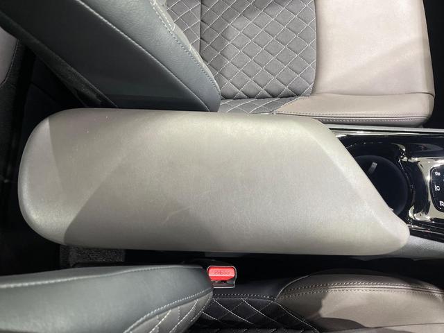 C-HR G 純正8型ナビ付ディスプレイオーディオ バックカメラ 禁煙車 レーダークルーズ ETC 衝突被害軽減装置 ハーフレザーシート ドラレコ コーナーセンサー スマートキー LEDヘッド 純正18インチアルミ(44枚目)