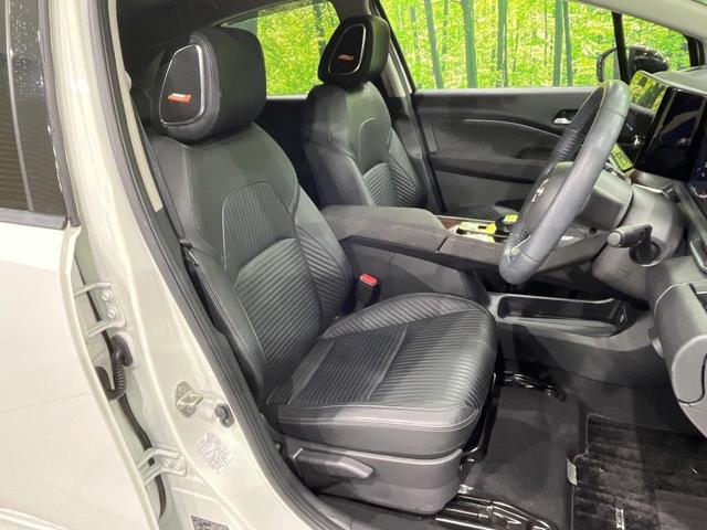 オーラ Ｇ　ＦＯＵＲ　レザーエディション　ＢＯＳＥサウンド　純正ＳＤナビ　全周囲カメラ　禁煙車　衝突軽減装置　レーダークルーズ　ＥＴＣ　スマートキー　オートライト　オートエアコン　ＬＥＤヘッド　ＬＥＤフォグ　シートヒーター　クリアランスソナー（9枚目）