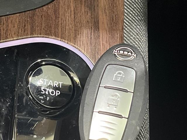 オーラ Ｇ　ＦＯＵＲ　レザーエディション　ＢＯＳＥサウンド　純正ＳＤナビ　全周囲カメラ　禁煙車　衝突軽減装置　レーダークルーズ　ＥＴＣ　スマートキー　オートライト　オートエアコン　ＬＥＤヘッド　ＬＥＤフォグ　シートヒーター　クリアランスソナー（38枚目）