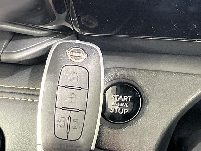 セレナ ハイウェイスターＶ　４ＷＤ　１２．３インチナビ　アラウンドビューカメラ　ＥＴＣ２．０　禁煙車　３６０度セーフティアシスト　ハンズフリー両側電動スライド　ＬＥＤヘッド＆フォグ　オートライト　インテリジェントルームミラー（29枚目）