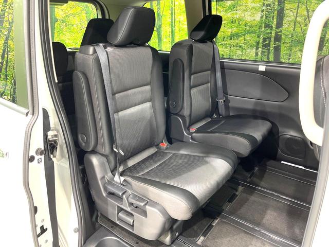 セレナ ｅ－パワー　ハイウェイスターＶ　後席モニター　両側電動ドア　禁煙車　純正ＳＤナビ　全周囲カメラ　衝突被害軽減システム　スマートキー　ＬＥＤヘッド　ＥＴＣ　クルコン　純正１５インチアルミ　Ｂｌｕｅｔｏｏｔｈ（9枚目）