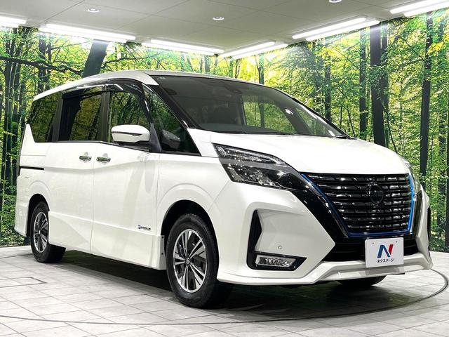 セレナ ｅ－パワー　ハイウェイスターＶ　後席モニター　両側電動ドア　禁煙車　純正ＳＤナビ　全周囲カメラ　衝突被害軽減システム　スマートキー　ＬＥＤヘッド　ＥＴＣ　クルコン　純正１５インチアルミ　Ｂｌｕｅｔｏｏｔｈ（17枚目）