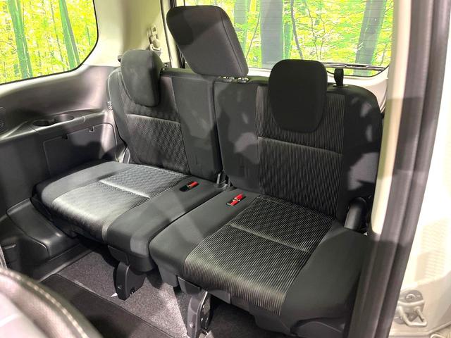 セレナ ｅ－パワー　ハイウェイスターＶ　後席モニター　両側電動ドア　禁煙車　純正ＳＤナビ　全周囲カメラ　衝突被害軽減システム　スマートキー　ＬＥＤヘッド　ＥＴＣ　クルコン　純正１５インチアルミ　Ｂｌｕｅｔｏｏｔｈ（52枚目）