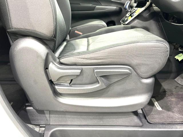セレナ ｅ－パワー　ハイウェイスターＶ　後席モニター　両側電動ドア　禁煙車　純正ＳＤナビ　全周囲カメラ　衝突被害軽減システム　スマートキー　ＬＥＤヘッド　ＥＴＣ　クルコン　純正１５インチアルミ　Ｂｌｕｅｔｏｏｔｈ（59枚目）