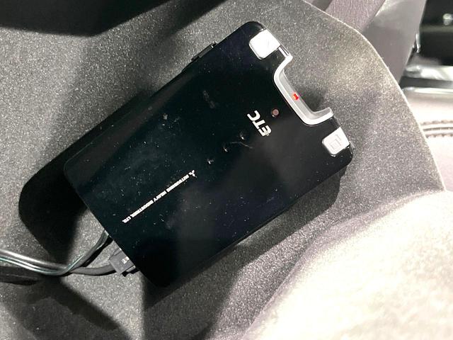 ＣＸ－８ ＸＤ　Ｌパッケージ　マツダコネクト　全周囲カメラ　衝突被害軽減システム　レーダークルーズ　禁煙車　電動リアゲート　ＥＴＣ　レザーシート　シートヒーター　ドラレコ　コーナーセンサー　盗難防止装置　衝突安全ボディ（8枚目）