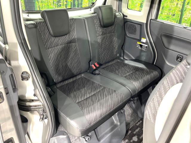 スペーシアカスタム ＸＳリミテッド　両側電動スライドドア　ＳＤナビ　禁煙車　衝突軽減装置　スマートキー　オートライト　ＨＩＤヘッド　シートヒーター　ＥＴＣ　オートエアコン　電動格納ミラー　プライバシーガラス　ドアバイザー　フルセグ（10枚目）