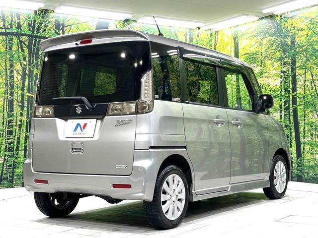 スペーシアカスタム ＸＳリミテッド　両側電動スライドドア　ＳＤナビ　禁煙車　衝突軽減装置　スマートキー　オートライト　ＨＩＤヘッド　シートヒーター　ＥＴＣ　オートエアコン　電動格納ミラー　プライバシーガラス　ドアバイザー　フルセグ（18枚目）