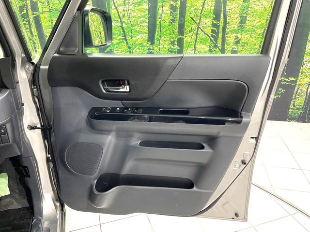 スペーシアカスタム ＸＳリミテッド　両側電動スライドドア　ＳＤナビ　禁煙車　衝突軽減装置　スマートキー　オートライト　ＨＩＤヘッド　シートヒーター　ＥＴＣ　オートエアコン　電動格納ミラー　プライバシーガラス　ドアバイザー　フルセグ（36枚目）