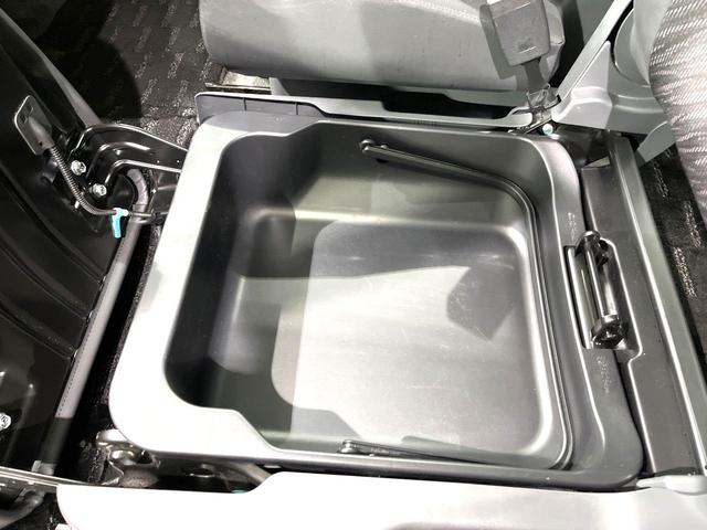 スペーシアカスタム ＸＳリミテッド　両側電動スライドドア　ＳＤナビ　禁煙車　衝突軽減装置　スマートキー　オートライト　ＨＩＤヘッド　シートヒーター　ＥＴＣ　オートエアコン　電動格納ミラー　プライバシーガラス　ドアバイザー　フルセグ（43枚目）