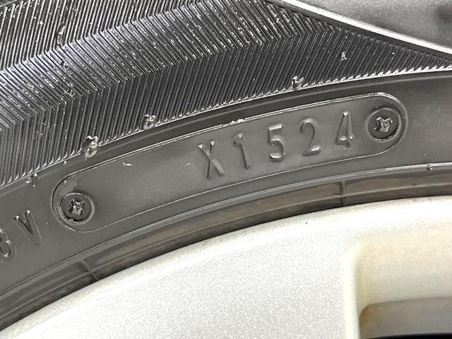 スペーシアカスタム ＸＳリミテッド　両側電動スライドドア　ＳＤナビ　禁煙車　衝突軽減装置　スマートキー　オートライト　ＨＩＤヘッド　シートヒーター　ＥＴＣ　オートエアコン　電動格納ミラー　プライバシーガラス　ドアバイザー　フルセグ（51枚目）