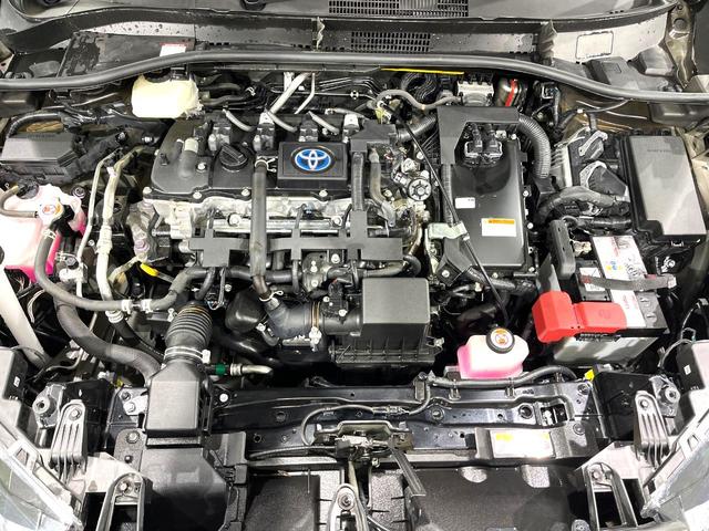 カローラクロス ハイブリッド　Ｚ　純正ＳＤナビ　バックカメラ　寒冷地仕様　禁煙車　衝突軽減装置　レーダークルーズ　スマートキー　オートライト　ＬＥＤヘッド　ＥＴＣ　パワーバックドア　パワーシート　シートヒーター　オートエアコン（19枚目）