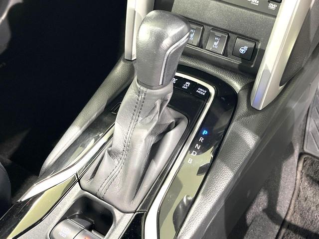 カローラクロス ハイブリッド　Ｚ　純正ＳＤナビ　バックカメラ　寒冷地仕様　禁煙車　衝突軽減装置　レーダークルーズ　スマートキー　オートライト　ＬＥＤヘッド　ＥＴＣ　パワーバックドア　パワーシート　シートヒーター　オートエアコン（25枚目）
