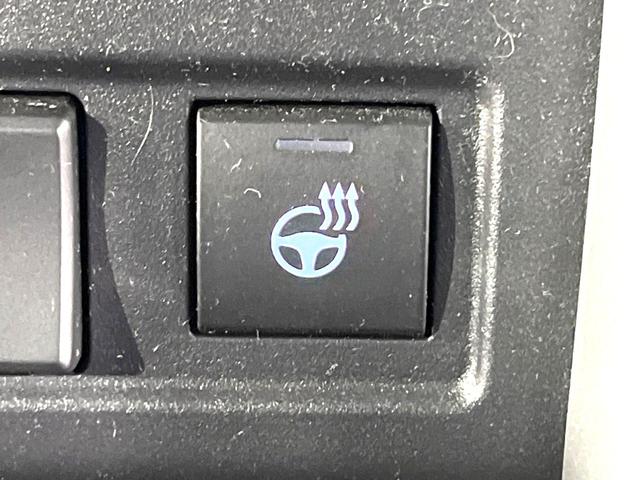 カローラクロス ハイブリッド　Ｚ　純正ＳＤナビ　バックカメラ　寒冷地仕様　禁煙車　衝突軽減装置　レーダークルーズ　スマートキー　オートライト　ＬＥＤヘッド　ＥＴＣ　パワーバックドア　パワーシート　シートヒーター　オートエアコン（31枚目）