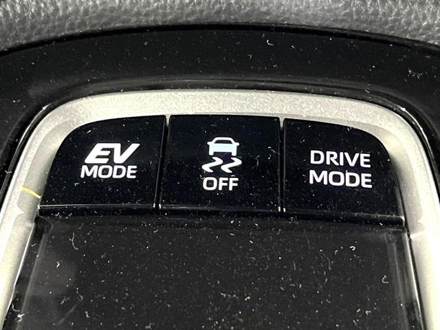 カローラクロス ハイブリッド　Ｚ　純正ＳＤナビ　バックカメラ　寒冷地仕様　禁煙車　衝突軽減装置　レーダークルーズ　スマートキー　オートライト　ＬＥＤヘッド　ＥＴＣ　パワーバックドア　パワーシート　シートヒーター　オートエアコン（35枚目）