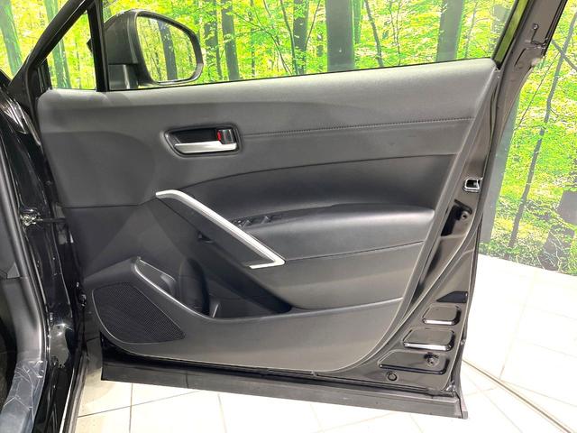カローラクロス ハイブリッド　Ｚ　純正ＳＤナビ　バックカメラ　寒冷地仕様　禁煙車　衝突軽減装置　レーダークルーズ　スマートキー　オートライト　ＬＥＤヘッド　ＥＴＣ　パワーバックドア　パワーシート　シートヒーター　オートエアコン（53枚目）
