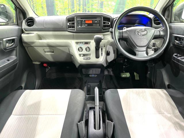 ミライース Ｘ　ＳＡＩＩＩ　禁煙車　衝突軽減装置　ＥＴＣ　クリアランスソナー　ＬＥＤヘッド　ドラレコ　電動格納ミラー　ドアバイザー　プライバシーガラス　パワーステアリング　パワーウィンドウ　衝突安全ボディ　盗難防止システム（2枚目）