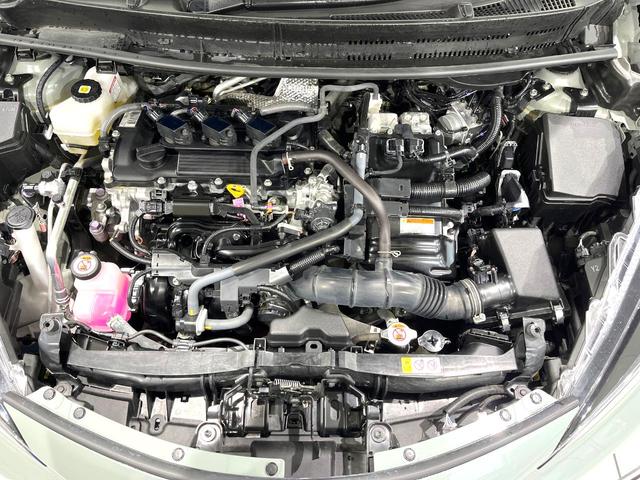 アクア Ｚ　１０．５インチディスプレイ　全周囲カメラ　寒冷地仕様　禁煙車　衝突軽減装置　レーダークルーズ　オートライト　オートエアコン　スマートキー　オートマチックハイビーム　ＬＥＤヘッド　ＬＥＤフォグ（19枚目）