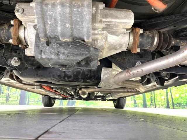 アクア Ｚ　１０．５インチディスプレイ　全周囲カメラ　寒冷地仕様　禁煙車　衝突軽減装置　レーダークルーズ　オートライト　オートエアコン　スマートキー　オートマチックハイビーム　ＬＥＤヘッド　ＬＥＤフォグ（20枚目）