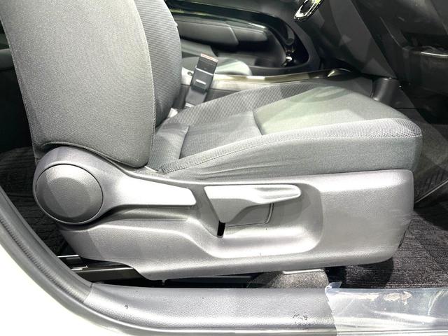 アクア Ｚ　１０．５インチディスプレイ　全周囲カメラ　寒冷地仕様　禁煙車　衝突軽減装置　レーダークルーズ　オートライト　オートエアコン　スマートキー　オートマチックハイビーム　ＬＥＤヘッド　ＬＥＤフォグ（44枚目）