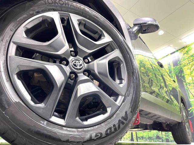 RAV4 ハイブリッドアドベンチャー 10インチディスプレイオーディオ 全周囲カメラ 禁煙車 寒冷地仕様 衝突軽減装置 レーダークルーズ スマートキー パワーシート シートヒーター ETC オートライト オートエアコン レーンアシスト(13枚目)