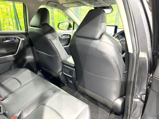 RAV4 ハイブリッドアドベンチャー 10インチディスプレイオーディオ 全周囲カメラ 禁煙車 寒冷地仕様 衝突軽減装置 レーダークルーズ スマートキー パワーシート シートヒーター ETC オートライト オートエアコン レーンアシスト(51枚目)