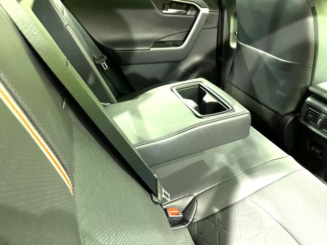 RAV4 ハイブリッドアドベンチャー 10インチディスプレイオーディオ 全周囲カメラ 禁煙車 寒冷地仕様 衝突軽減装置 レーダークルーズ スマートキー パワーシート シートヒーター ETC オートライト オートエアコン レーンアシスト(59枚目)