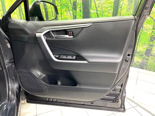 RAV4 ハイブリッドアドベンチャー 10インチディスプレイオーディオ 全周囲カメラ 禁煙車 寒冷地仕様 衝突軽減装置 レーダークルーズ スマートキー パワーシート シートヒーター ETC オートライト オートエアコン レーンアシスト(61枚目)