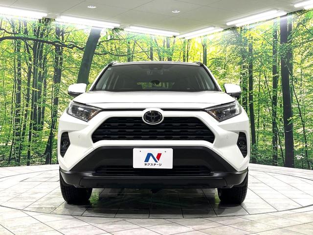 RAV4 G Zパッケージ 純正SDナビ バックカメラ 禁煙車 衝突軽減装置 レーダークルーズ スマートキー パワーバックドア パワーシート ETC オートライト オートエアコン LEDヘッド LEDフォグ シートヒーター(15枚目)