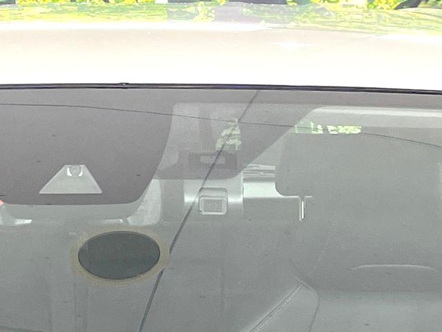 RAV4 G Zパッケージ 純正SDナビ バックカメラ 禁煙車 衝突軽減装置 レーダークルーズ スマートキー パワーバックドア パワーシート ETC オートライト オートエアコン LEDヘッド LEDフォグ シートヒーター(46枚目)