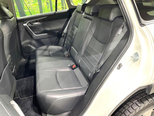 RAV4 G Zパッケージ 純正SDナビ バックカメラ 禁煙車 衝突軽減装置 レーダークルーズ スマートキー パワーバックドア パワーシート ETC オートライト オートエアコン LEDヘッド LEDフォグ シートヒーター(47枚目)