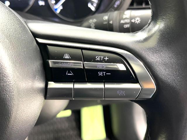 MAZDA3ファストバック 15Sツーリング 4WD 純正8.8インチナビ 360°ビューカメラ ETC ドラレコ 衝突軽減装置 レーダークルーズコントロール LEDヘッドライト フルセグTV Bluetooth接続 純正18インチアルミ(6枚目)