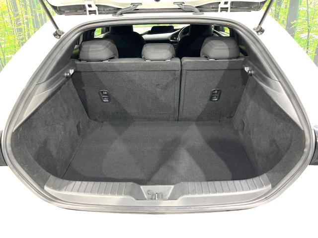 MAZDA3ファストバック 15Sツーリング 4WD 純正8.8インチナビ 360°ビューカメラ ETC ドラレコ 衝突軽減装置 レーダークルーズコントロール LEDヘッドライト フルセグTV Bluetooth接続 純正18インチアルミ(11枚目)