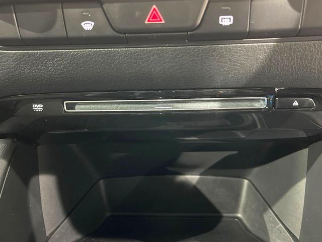 MAZDA3ファストバック 15Sツーリング 4WD 純正8.8インチナビ 360°ビューカメラ ETC ドラレコ 衝突軽減装置 レーダークルーズコントロール LEDヘッドライト フルセグTV Bluetooth接続 純正18インチアルミ(28枚目)