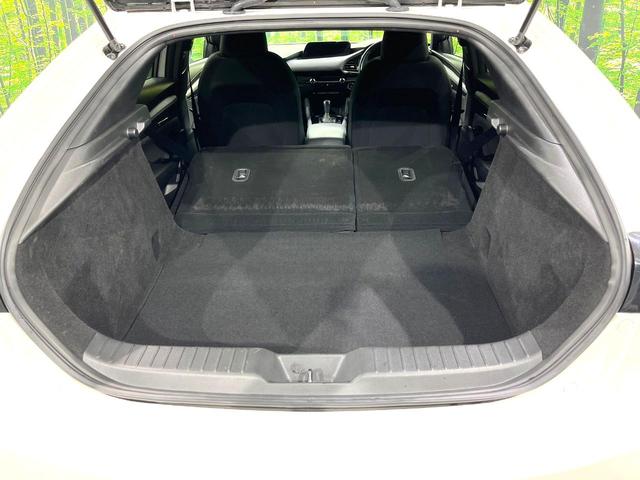 MAZDA3ファストバック 15Sツーリング 4WD 純正8.8インチナビ 360°ビューカメラ ETC ドラレコ 衝突軽減装置 レーダークルーズコントロール LEDヘッドライト フルセグTV Bluetooth接続 純正18インチアルミ(45枚目)