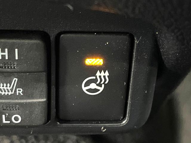 シエンタ G セーフティーエディション 4WD セーフティセンス 両側電動スライドドア SDナビ 全周囲カメラ 禁煙車 ドラレコ ステアリングヒーター ビルトインETC ドラレコ オートハイビーム 車線逸脱警報 前席シートヒーター(8枚目)