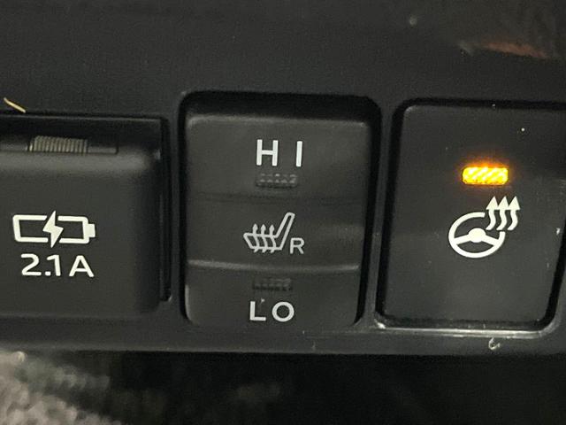 シエンタ G セーフティーエディション 4WD セーフティセンス 両側電動スライドドア SDナビ 全周囲カメラ 禁煙車 ドラレコ ステアリングヒーター ビルトインETC ドラレコ オートハイビーム 車線逸脱警報 前席シートヒーター(35枚目)