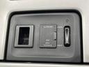Ｓｉ　両側電動スライドドア　後席モニター　イクリプス製ＳＤナビ　ドラレコ　スマートキー　ＨＩＤヘッド　ビルトインＥＴＣ　オートライト　デュアルエアコン　純正１６インチアルミ　リアエアコン　プライバシーガラス（28枚目）