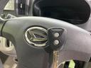ミライース Ｘ　禁煙車　ＥＴＣ　電動格納ミラー　ドアバイザー　プライバシーガラス　盗難防止システム　パワーステアリング　パワーウィンドウ　衝突安全ボディ　キーレス　ＣＤ再生　トラクションコントロール（6枚目）