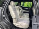 後部座席も気になるようなキズ・汚れやへたり等、大きなダメージはなく、良好な状態です。