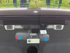 【アイサイトＶｅｒ３】前方の車両等を検知し、衝突しそうな時は警報で注意を促し、ブレーキを踏む力をサポート。ブレーキを踏めなかった場合は衝突被害軽減ブレーキが作動、衝突回避をサポートします。 5