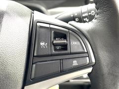 �ڥ����ץƥ��֥��롼������ȥ�����۹�®ƻϩ�Ǥ�Ĺ��Υ���Ԥ��ڤˡ�����ư��®�٤��ݤĥ��롼������ȥ����뤬�����ͷڸ������ƥ��Ϣ�Ȥ��������μ�ξ���Τ��Ƽִ֤��ݤĤ褦��®��Ĵ�ᤷ�Ƥ���ޤ����� 7