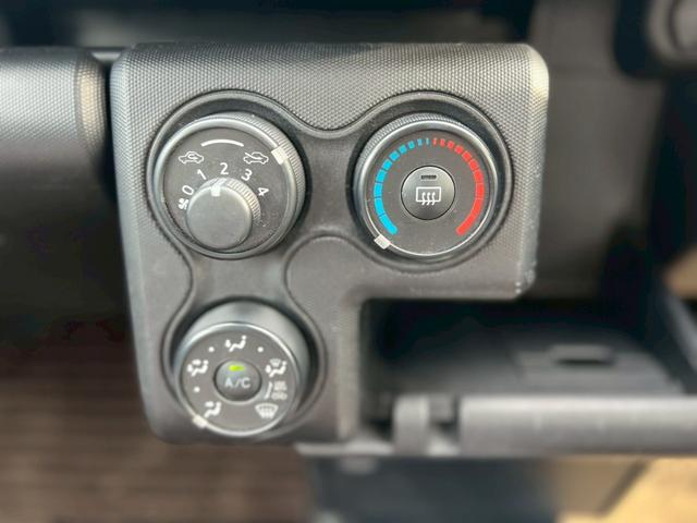 プロボックス ＧＬ　ＴＯＹＯＴＡグリル／リフトアップ仕様／オフビートＢｏｕｎｔｙコレクションホイール１４インチ／オープンカントリー／レトロ調シートカバー／ウッドパーツ／ＣＵＲＴルーフラック／ＣａｒｒｏｚｚｅｒｉａナビＴＶ（12枚目）
