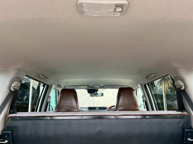 プロボックス ＧＬ　ＴＯＹＯＴＡグリル／リフトアップ仕様／オフビートＢｏｕｎｔｙコレクションホイール１４インチ／オープンカントリー／レトロ調シートカバー／ウッドパーツ／ＣＵＲＴルーフラック／ＣａｒｒｏｚｚｅｒｉａナビＴＶ（36枚目）