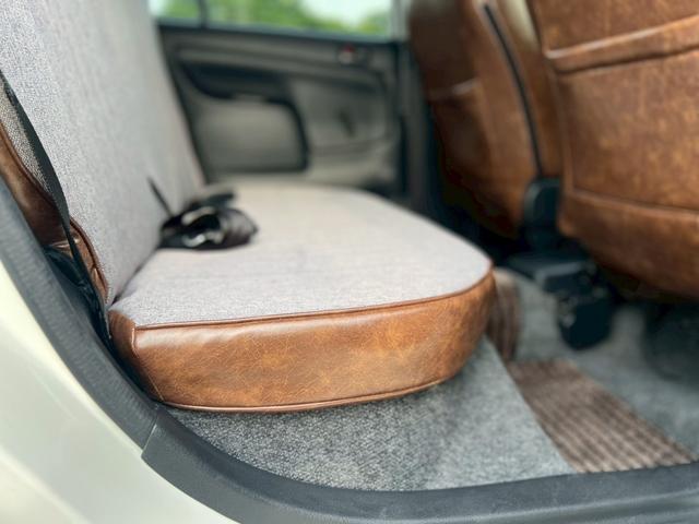 プロボックス ＧＬ　ＴＯＹＯＴＡグリル／リフトアップ仕様／オフビートＢｏｕｎｔｙコレクションホイール１４インチ／オープンカントリー／レトロ調シートカバー／ウッドパーツ／ＣＵＲＴルーフラック／ＣａｒｒｏｚｚｅｒｉａナビＴＶ（38枚目）