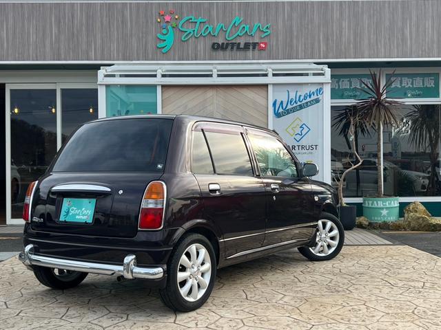 ミラジーノ ジーノ　社外ステアリング　パワステ　キーレス付き　衝突安全ボディ　マニュアルエアコン　全席パワーウインドウ　ＳＲＳ　カロッツェリアナビ（16枚目）