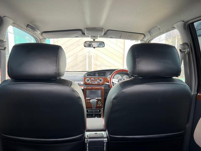 ミラジーノ ジーノ　社外ステアリング　パワステ　キーレス付き　衝突安全ボディ　マニュアルエアコン　全席パワーウインドウ　ＳＲＳ　カロッツェリアナビ（21枚目）