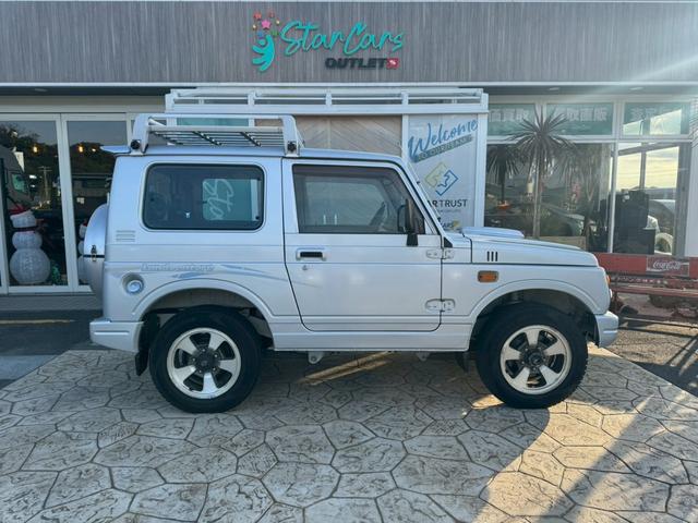 ジムニー ランドベンチャー　切替４ＷＤ　エアコン付き　ルーフキャリアー（10枚目）