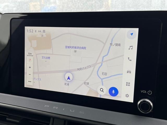 プリウス Ｇ　４ＷＤ　ワンオーナー　シートヒーター　ＤＰオーディオ　パノラミックビューモニター　ＥＴＣ２．０　電動Ｐブレーキ　ＨＯＬＤ　障害物センサー　ＢＳＭ　デジタルインナーミラー　ドラレコ　ワイパーデアイサー（9枚目）